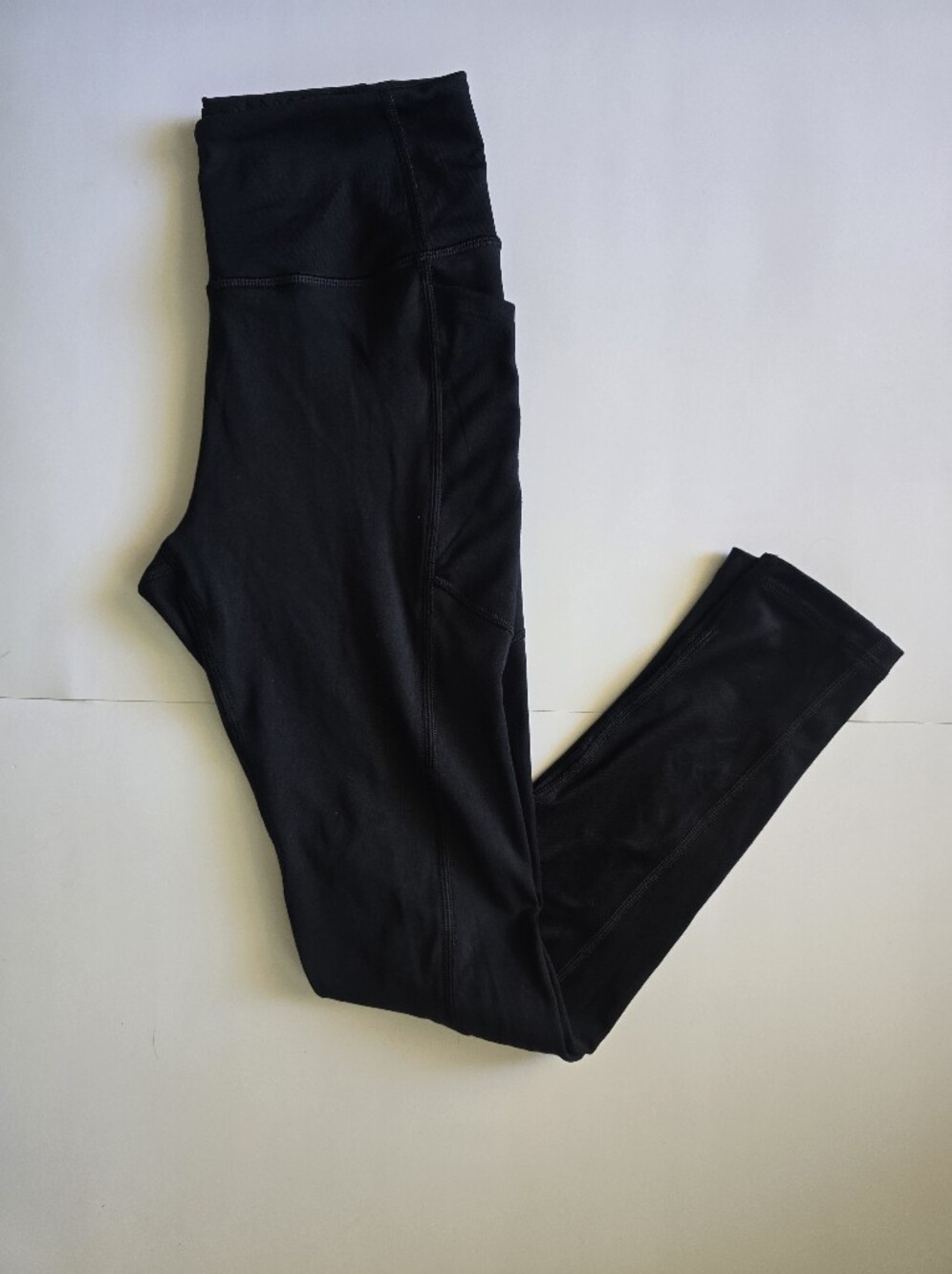 Victoria's Secret Black On Point Flow Leggings